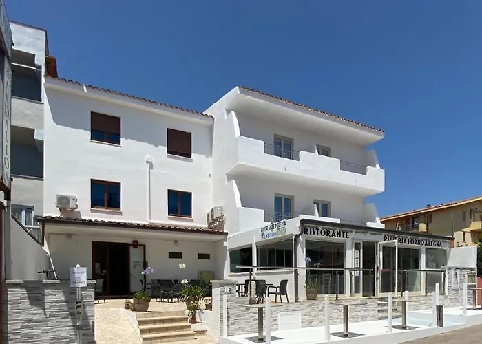 Resort: Hotel Sandalion